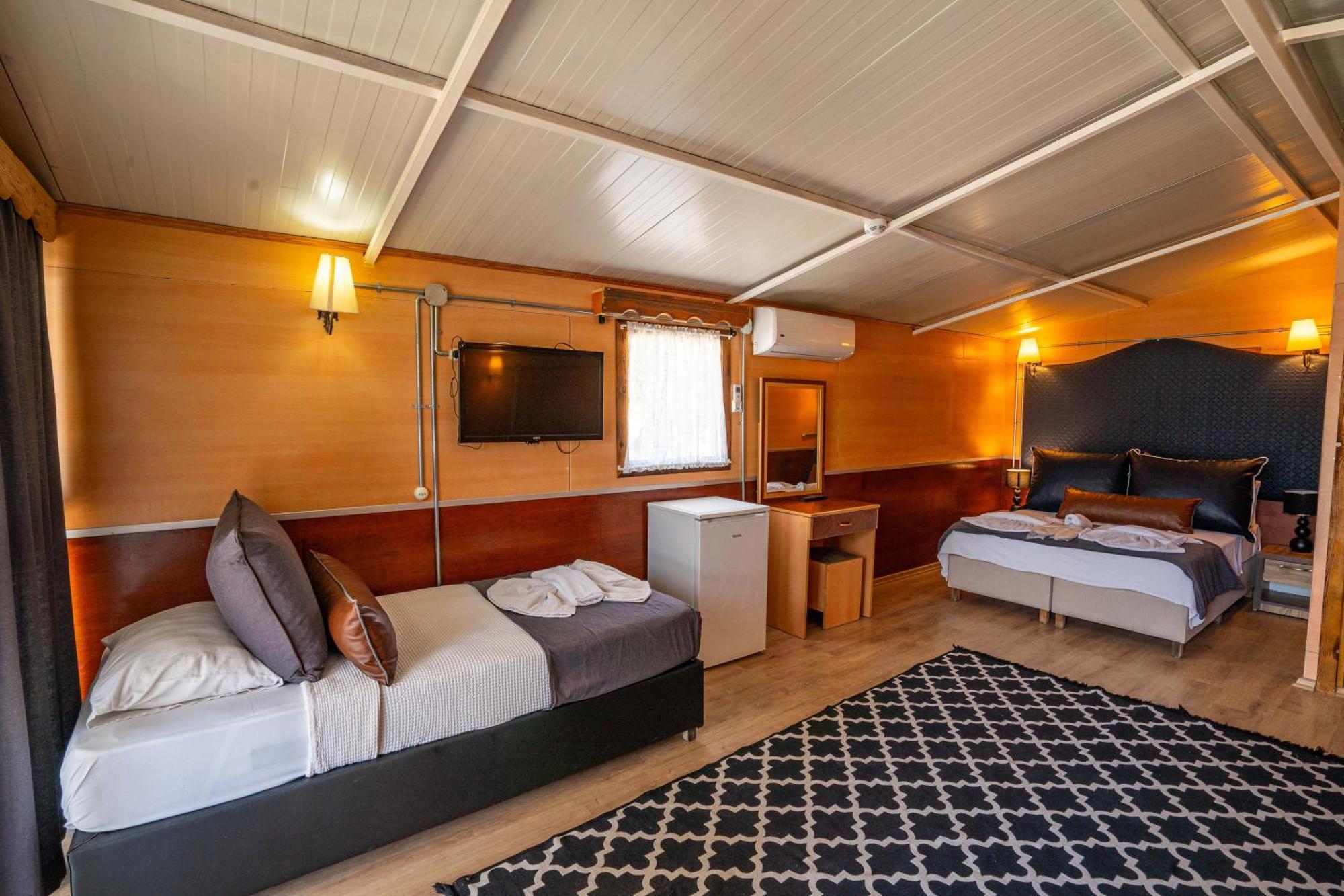 Simlarda Country Club Ayvalik Villa Eksteriør billede